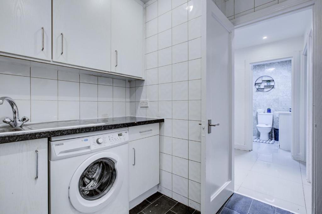 Hyde Park Apartment 2 Bedroom London Kültér fotó